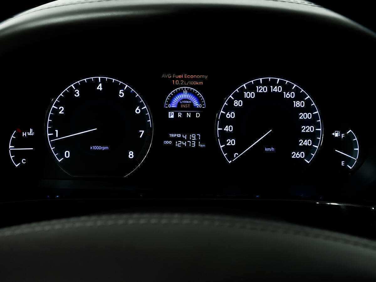 Хендай Экус б/у, 2012, Автоматическая. Фото: #9