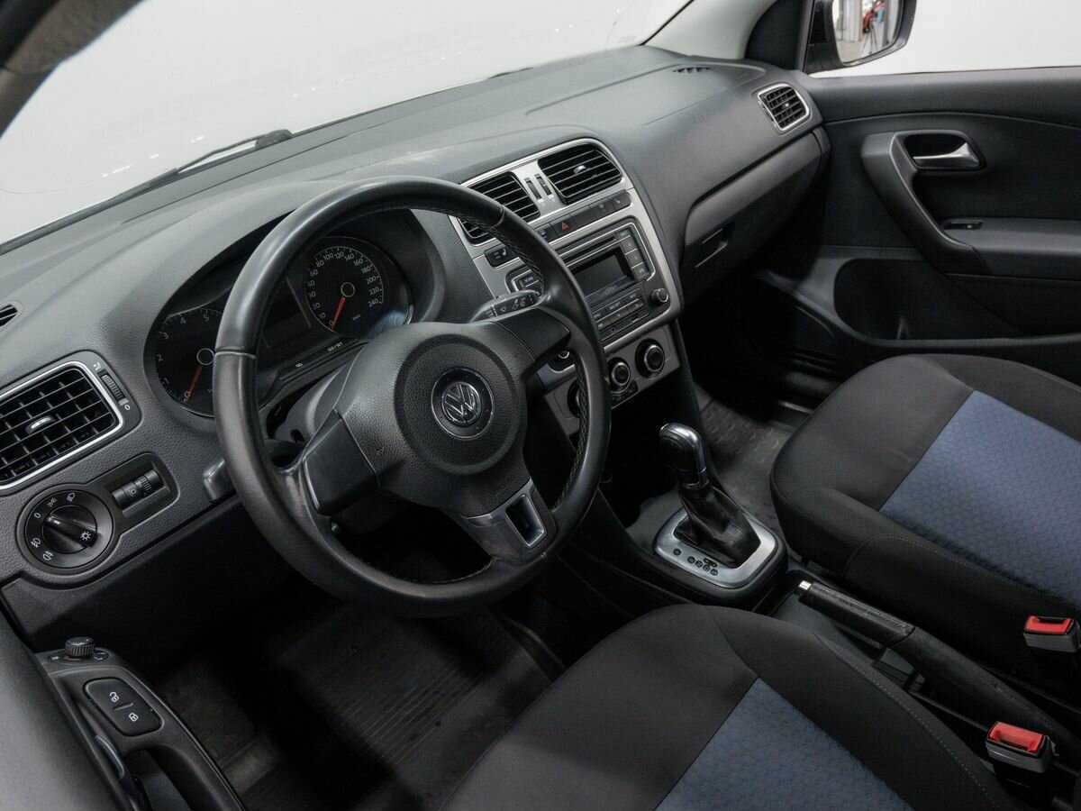 Фольксваген Поло б/у, 2013, Автоматическая. Фото: #10