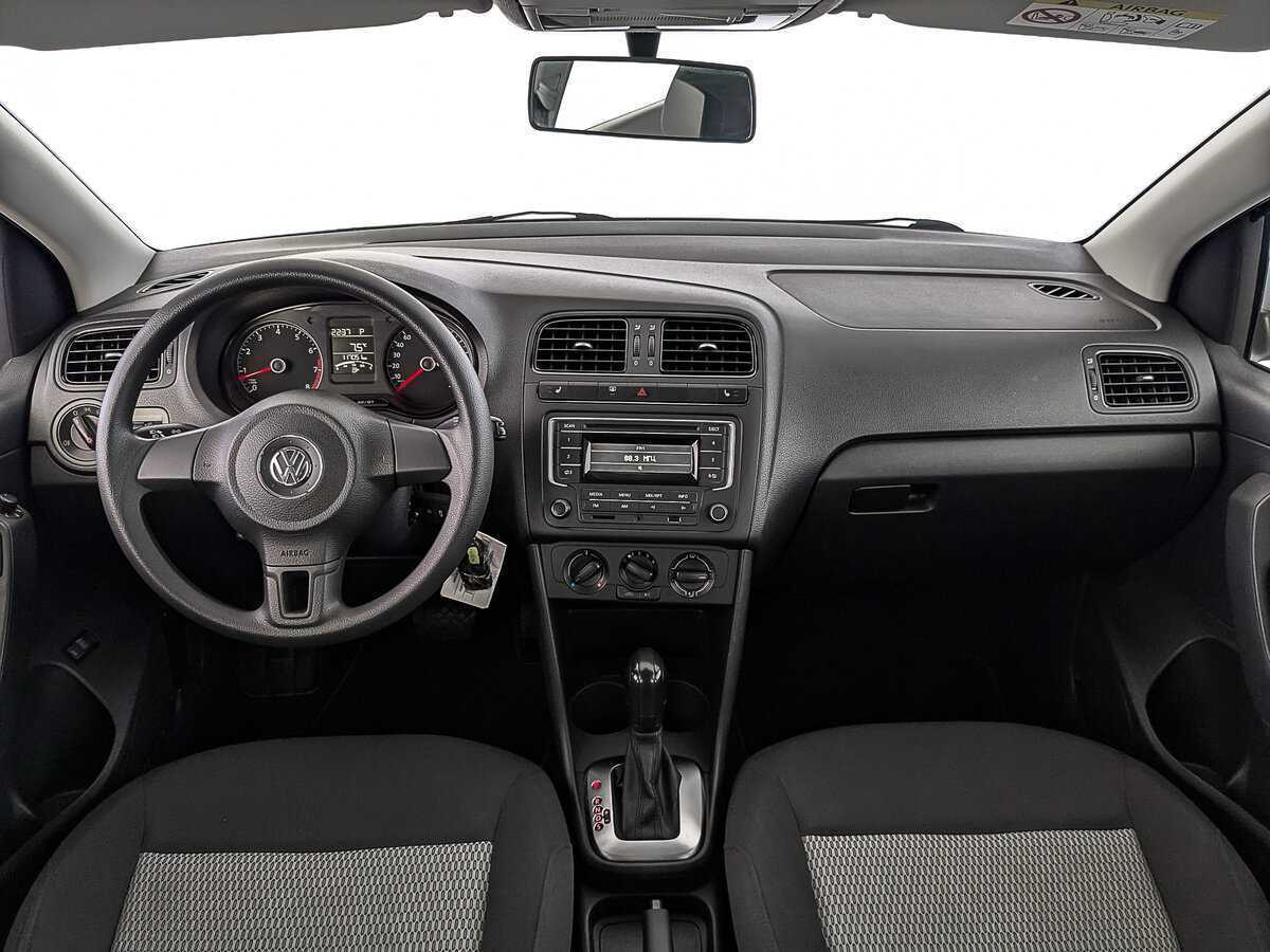 Фольксваген Поло б/у, 2015, Автоматическая. Фото: #13