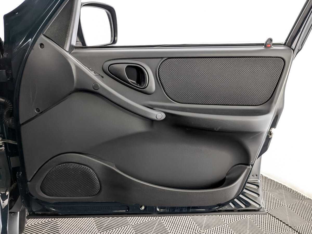 Лада (ВАЗ) Нива б/у, 2023, Механическая. Фото: #21