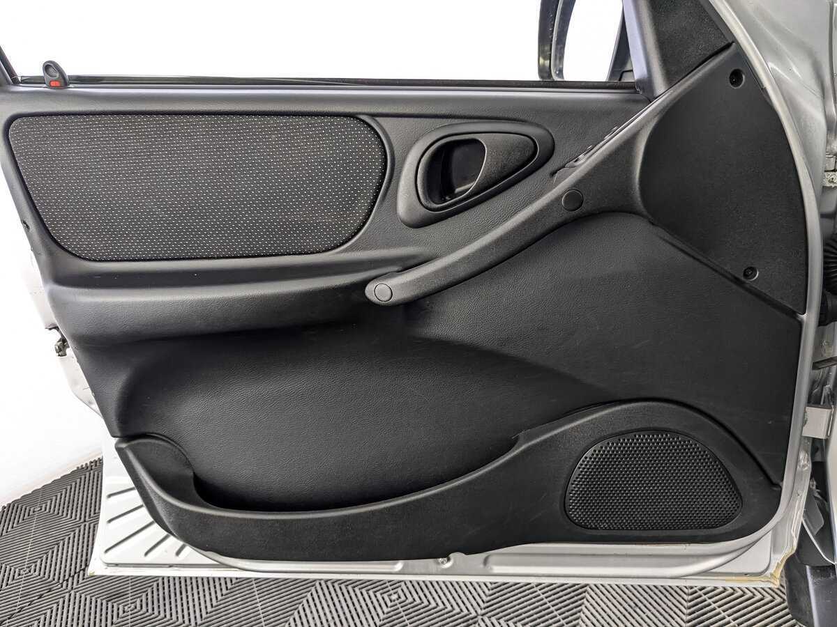 Лада (ВАЗ) Нива б/у, 2021, Механическая. Фото: #16