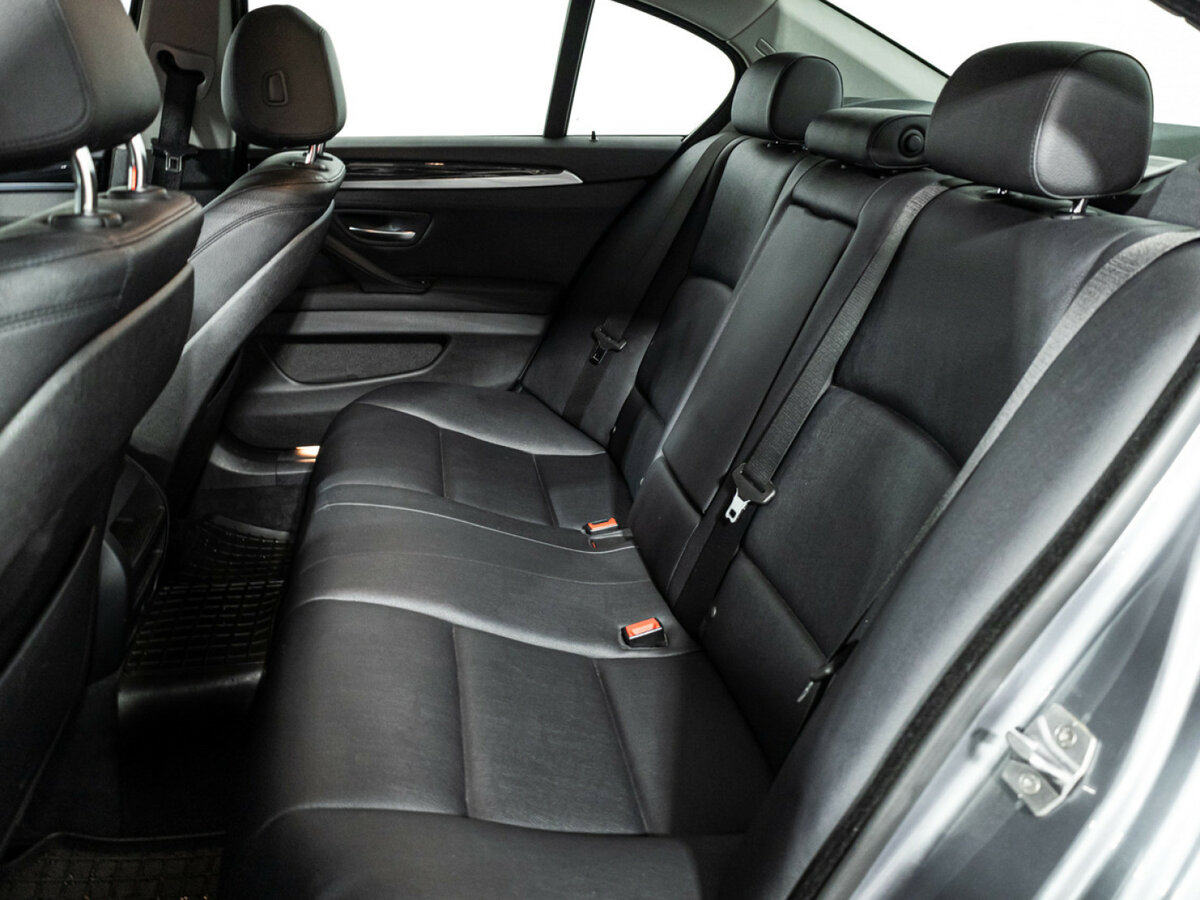 БМВ 5 серии б/у, 2014, Автоматическая. Фото: #9