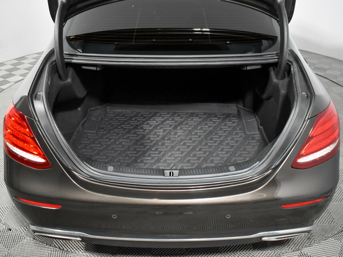 Мерседес-Бенц Е-Класс б/у, 2016, Автоматическая. Фото: #19