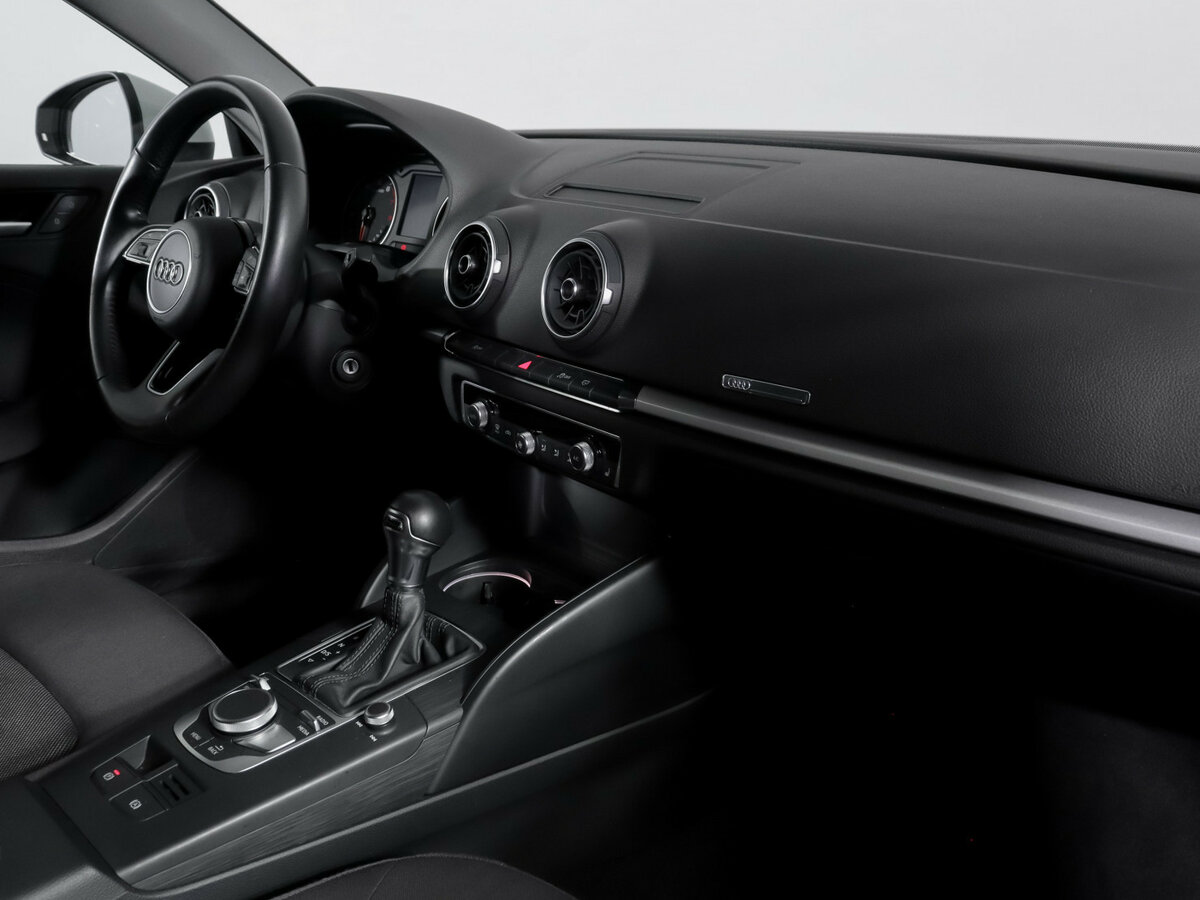 Ауди А3 б/у, 2019, Роботизированная. Фото: #6