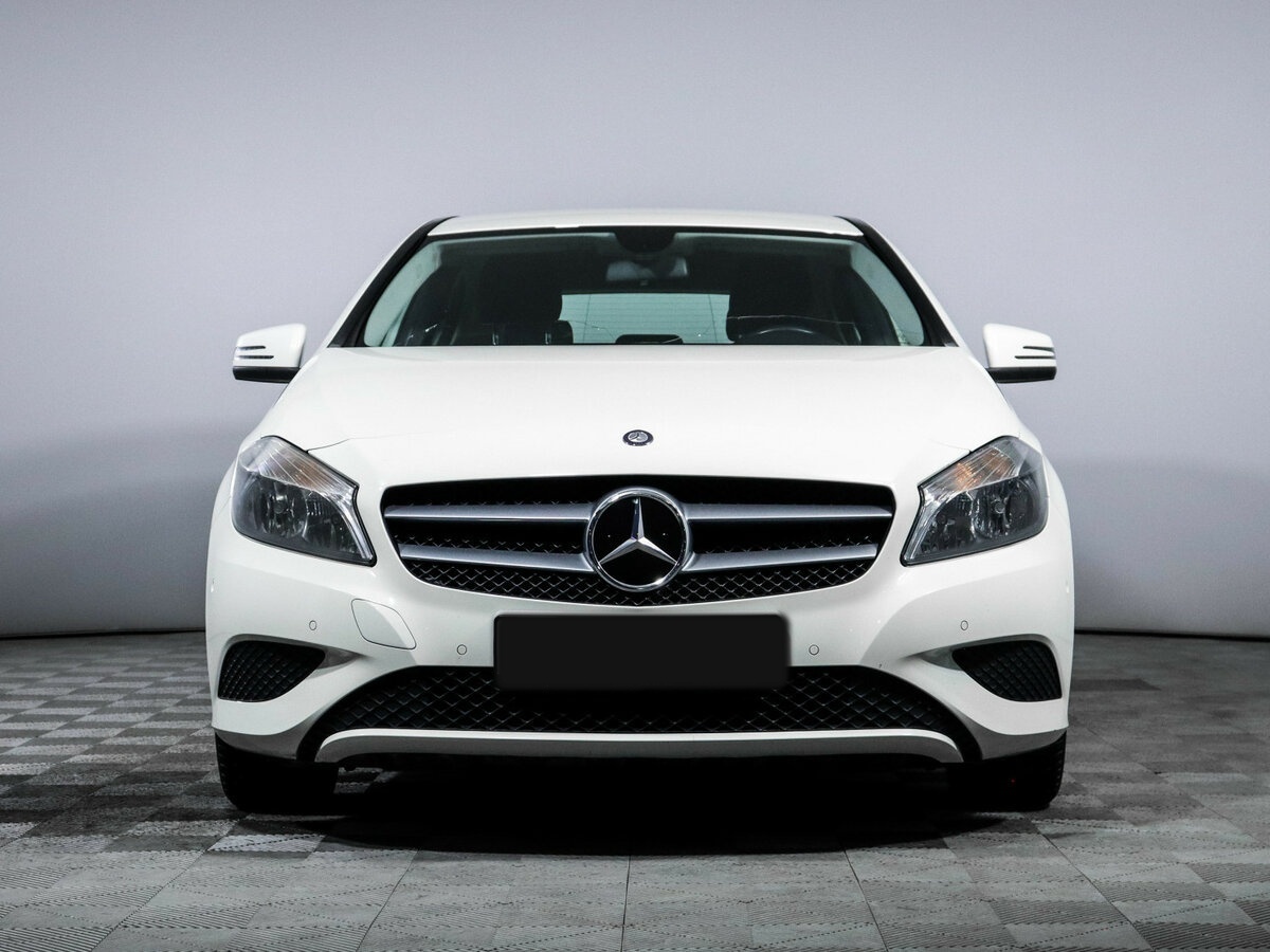 Мерседес-Бенц А-Класс б/у, 2014, Роботизированная. Фото: #1