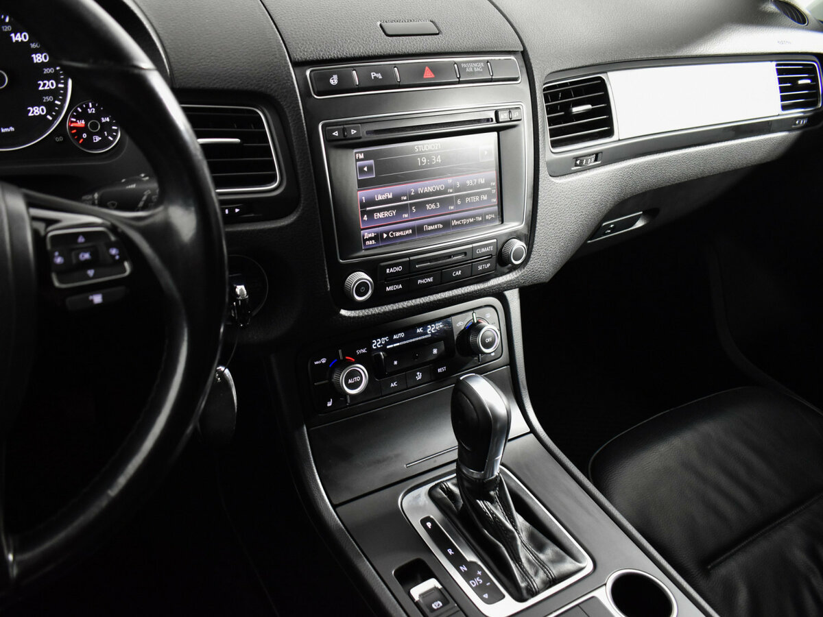 Фольксваген Туарег б/у, 2015, Автоматическая. Фото: #16