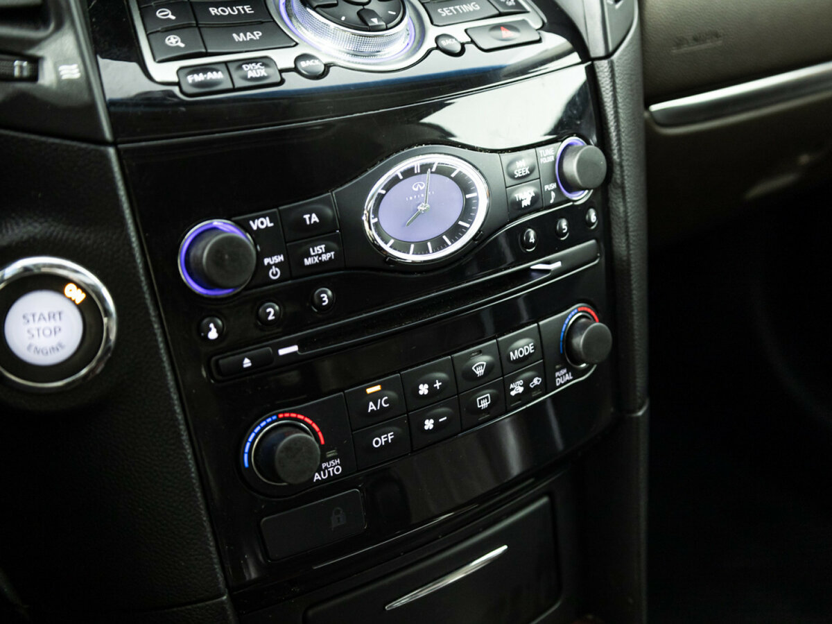 Инфинити Ф-Икс б/у, 2012, Автоматическая. Фото: #18