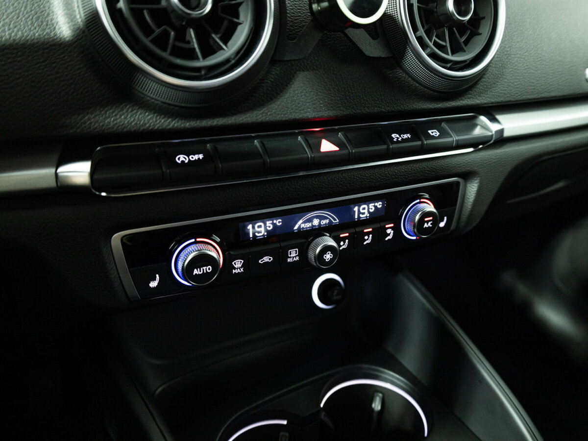 Ауди А3 б/у, 2018, Роботизированная. Фото: #16